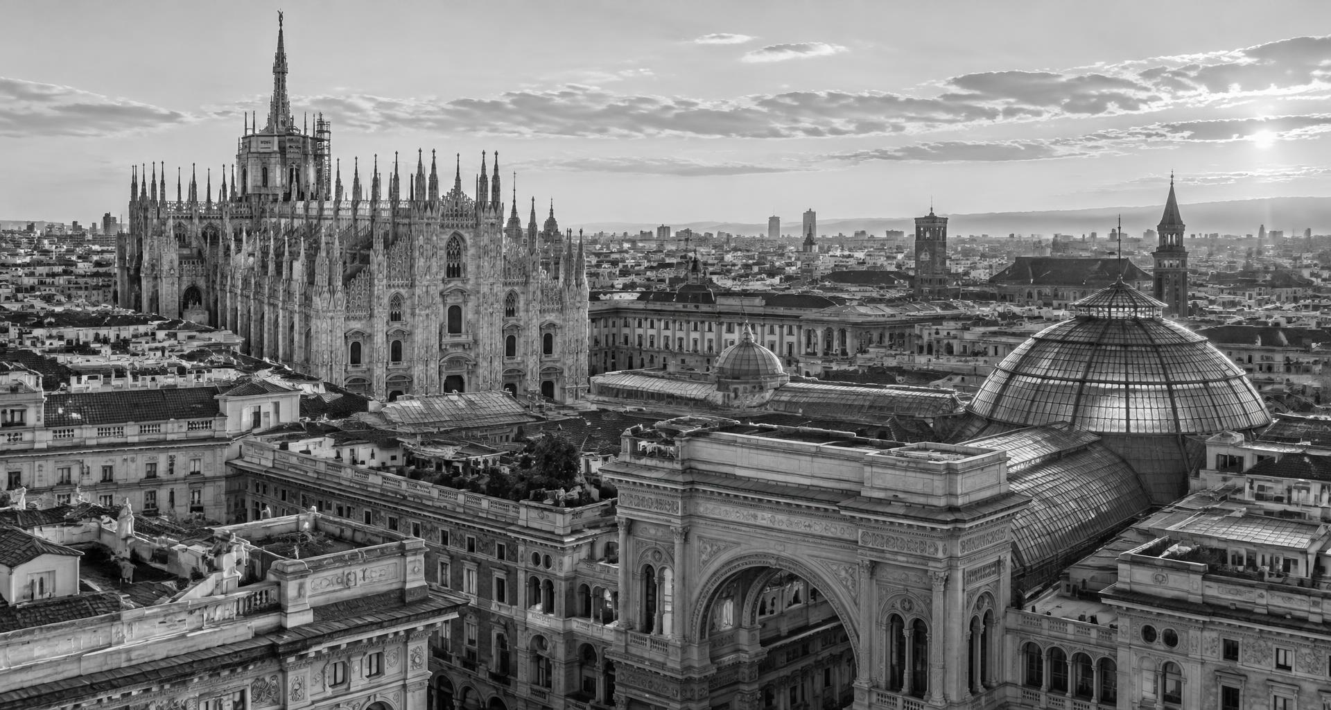 Panorama editoriale di Milano e del Duomo in bianco e nero
